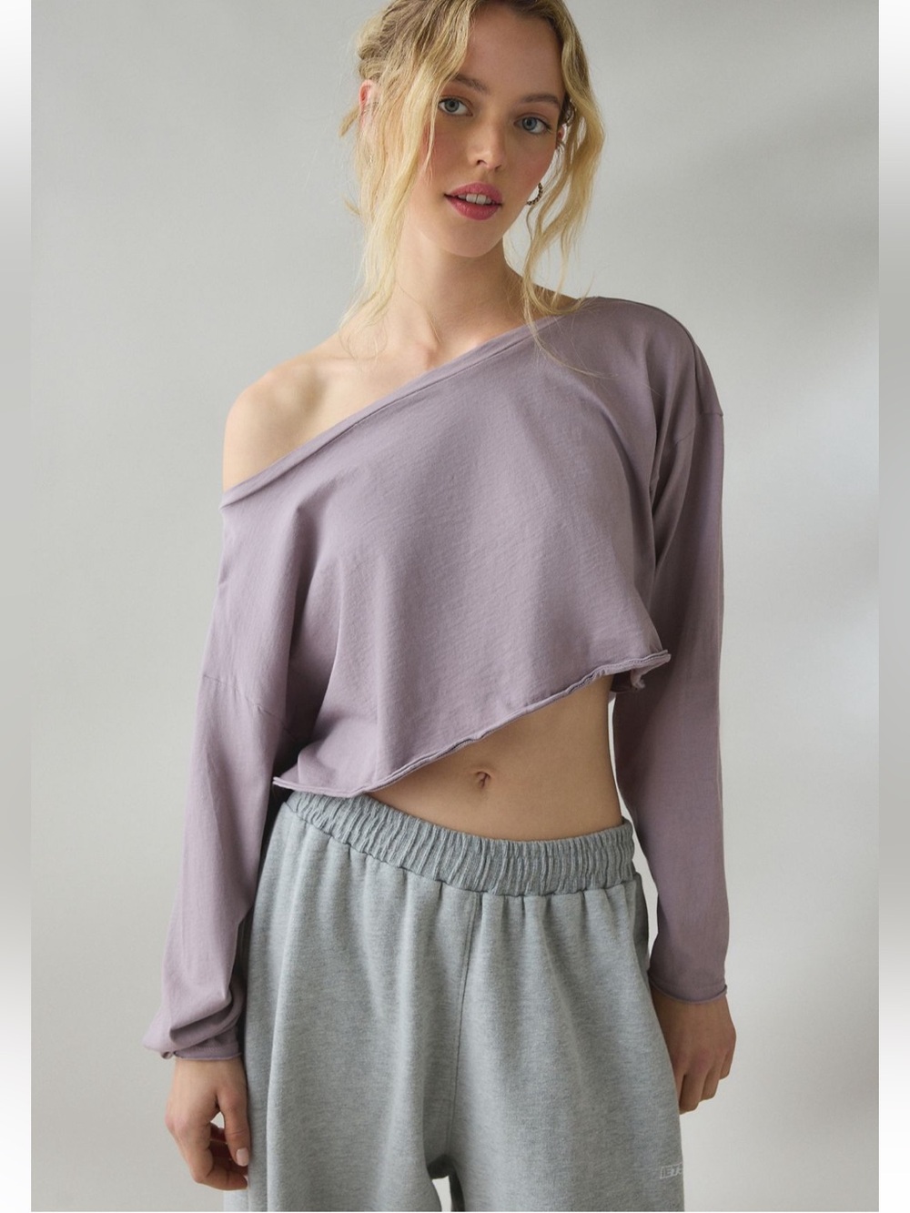 NWOT Urban Outfitters Out From Under On The Move Off-Shoulder Long Sleeve Tee M